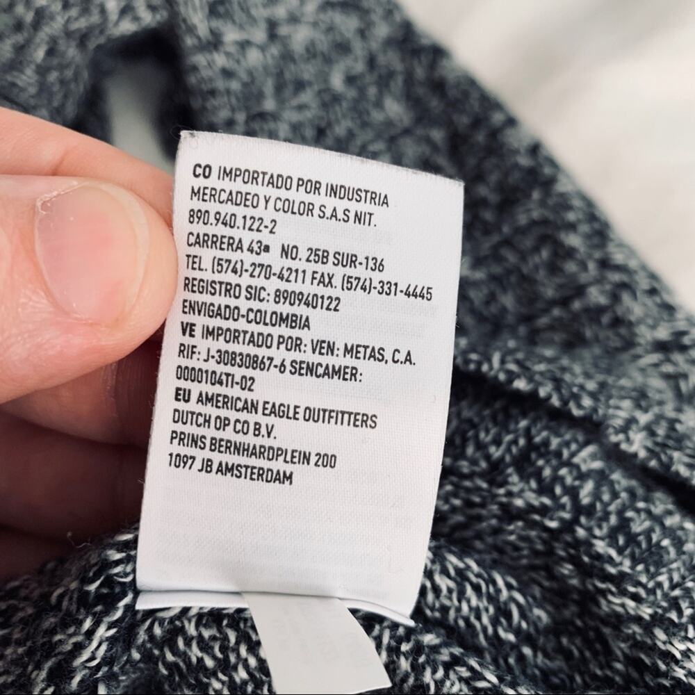 American Eagle Basic Sweater, Size Xs - image 7